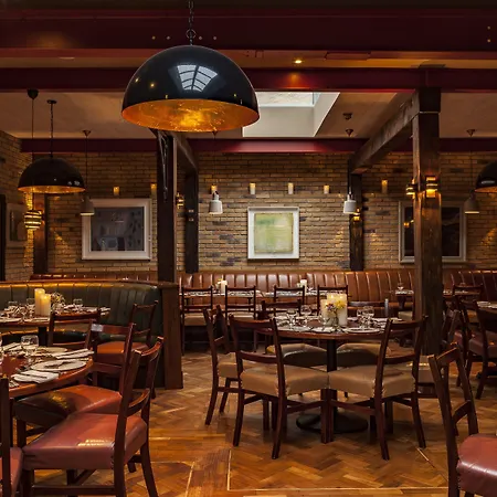 Lord Bagenal Hotel 4*