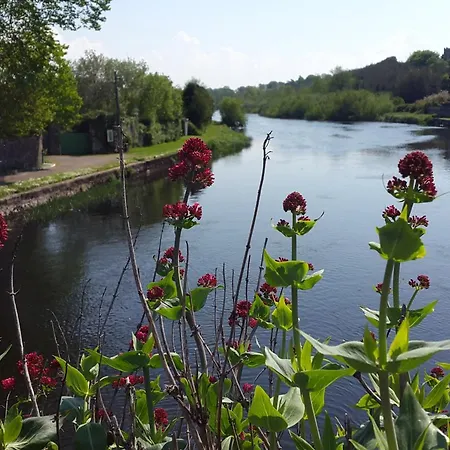 Отель Lord Bagenal